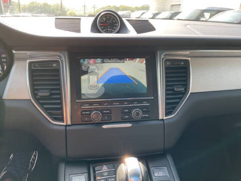 2015 Porsche Macan S