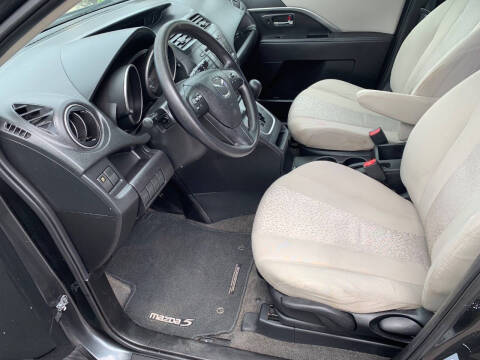 2012 Mazda MAZDA5 Sport