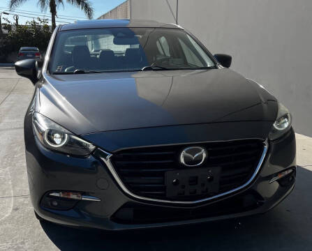 2018 Mazda MAZDA3 Grand Touring