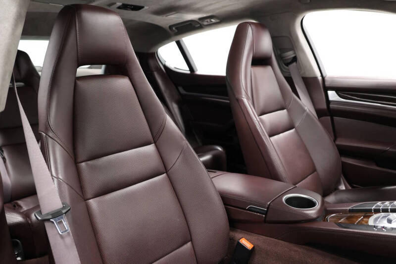 2015 Porsche Panamera 4S Executive