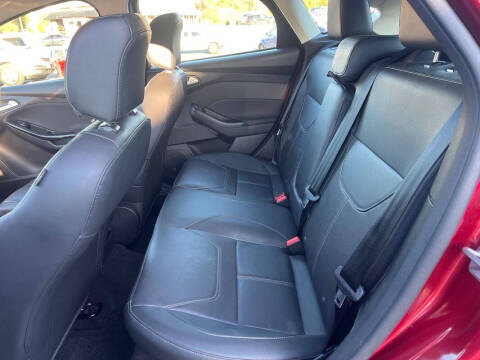 2017 Ford Focus Titanium