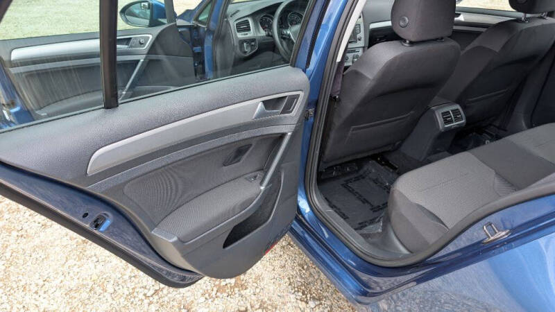 2016 Volkswagen Golf