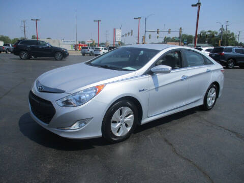 2015 Hyundai Sonata Hybrid for sale at Windsor Auto Sales in Loves Park IL