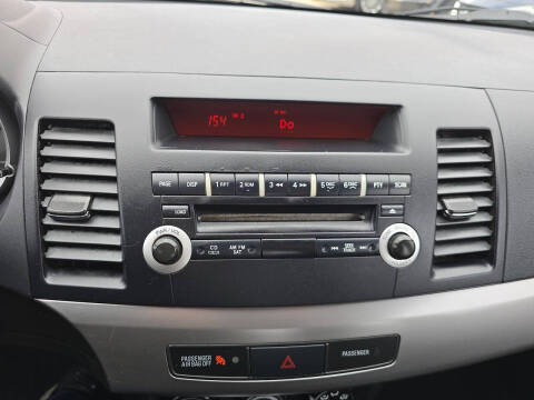 2009 Mitsubishi Lancer ES