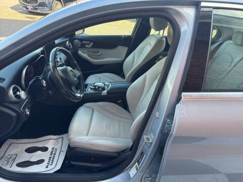 2016 Mercedes-Benz C-Class