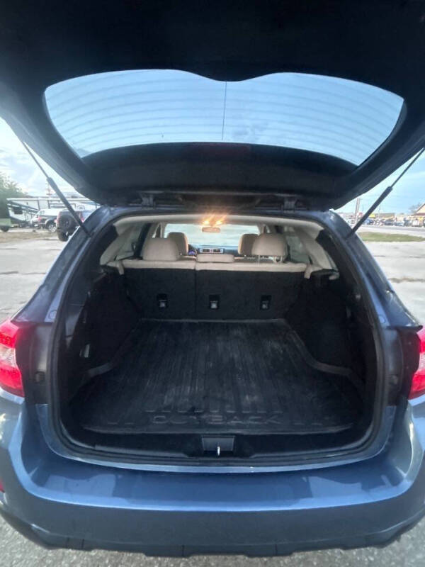 2017 Subaru Outback 2.5i Premium