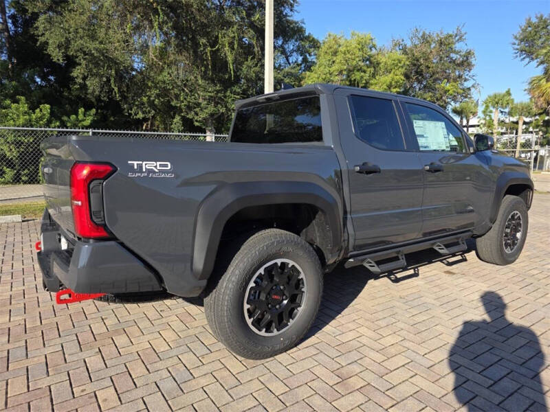 2025 Toyota Tacoma TRD Off-Road HV