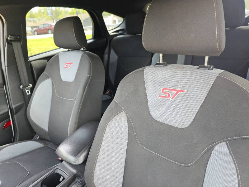 2018 Ford Focus ST