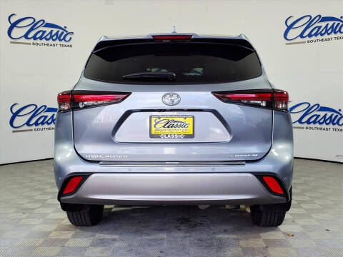 2024 Toyota Highlander Platinum