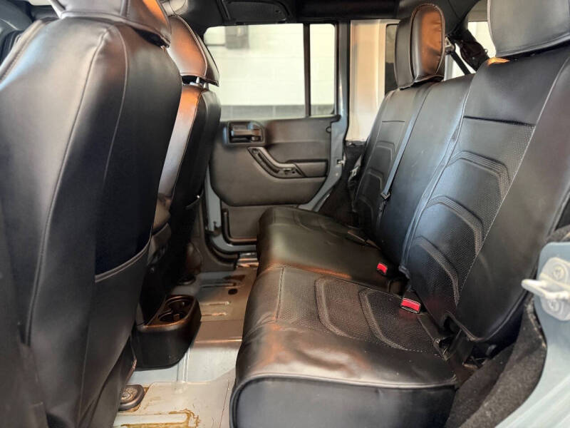 2015 Jeep Wrangler Unlimited Sport