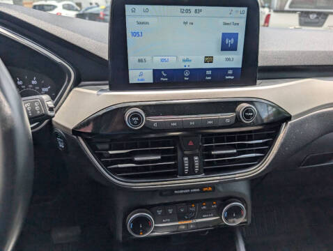 2022 Ford Escape SE