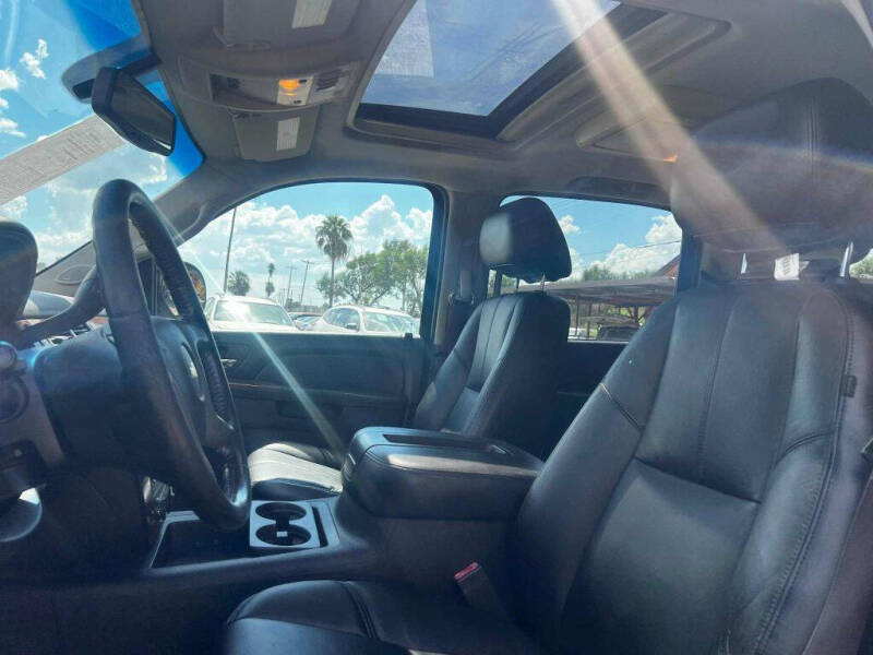 2014 Chevrolet Suburban LT