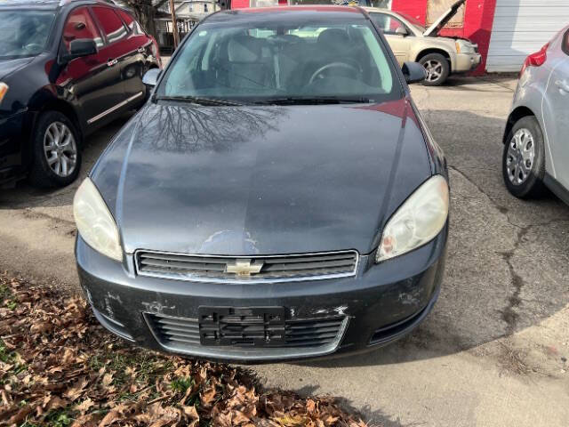 2010 Chevrolet Impala LS photo 5