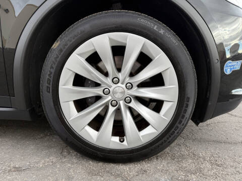 2021 Tesla Model X Long Range Plus