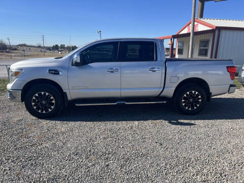 2017 Nissan Titan SL