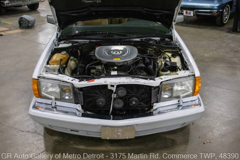 1991 Mercedes-Benz 560-Class 560 SEL