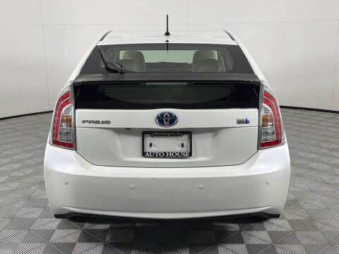 2015 Toyota Prius Two