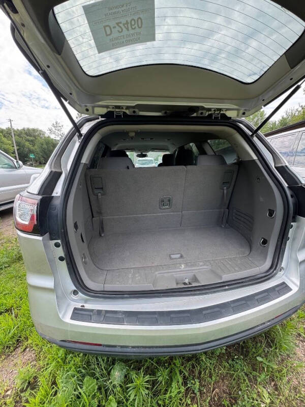 2017 Chevrolet Traverse LS