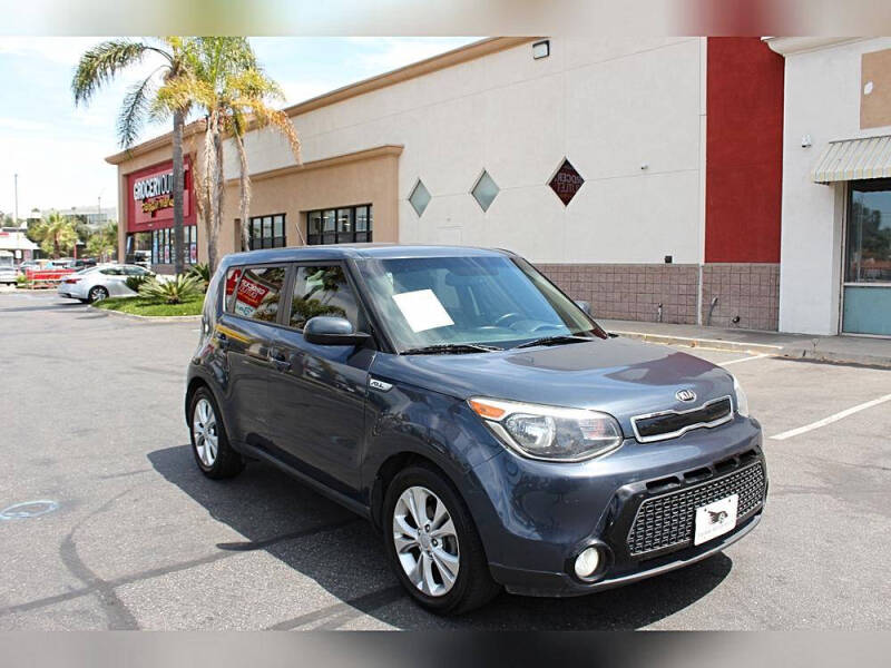 2016 Kia Soul +