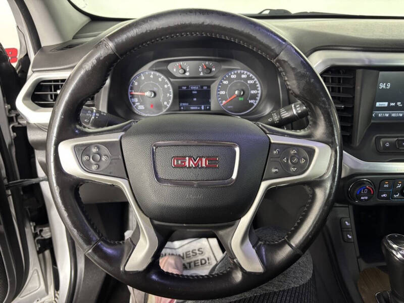 2019 GMC Acadia SLE-2