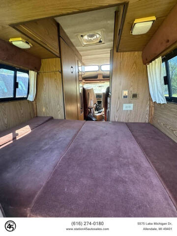 1988 Ford E-Series E-250