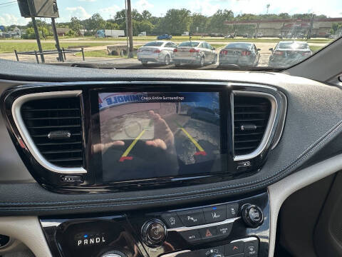 2021 Chrysler Pacifica Touring