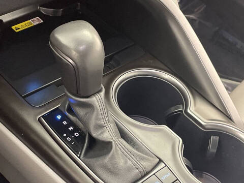 2024 Toyota Camry Hybrid XSE