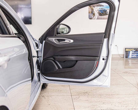 2025 Alfa Romeo Giulia