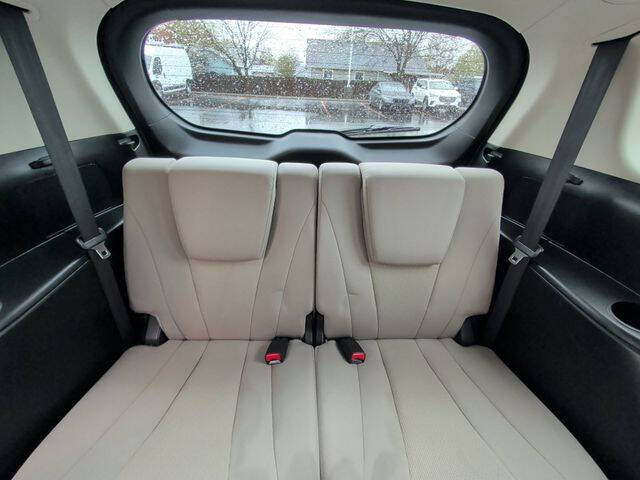 2013 Mazda MAZDA5 Sport
