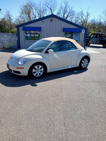 2009 Volkswagen New Beetle Convertible for sale at Ol Mac Motors in Topeka KS