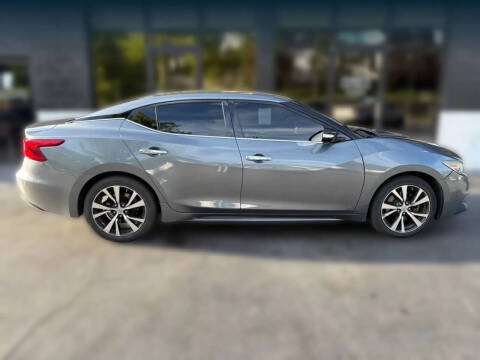2017 Nissan Maxima