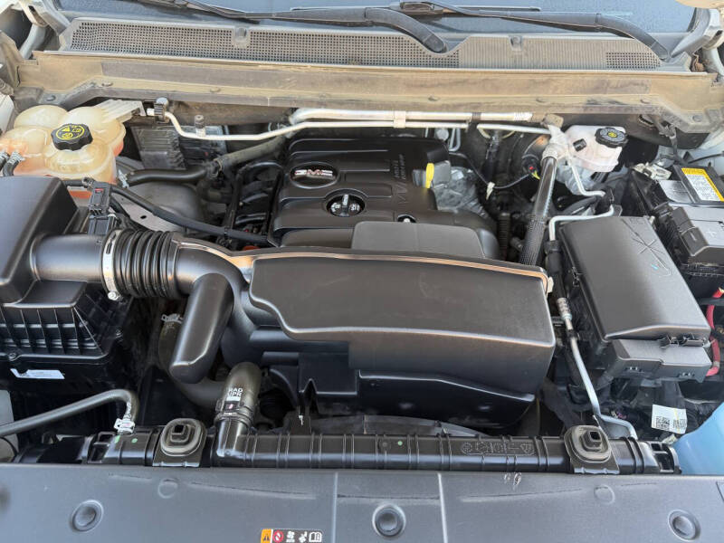 2022 GMC Canyon Elevation Standard