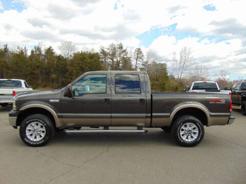 2005 Ford F-250 Super Duty for sale at E & M AUTO SALES in Locust Grove VA