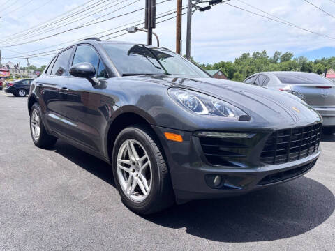 2017 Porsche Macan