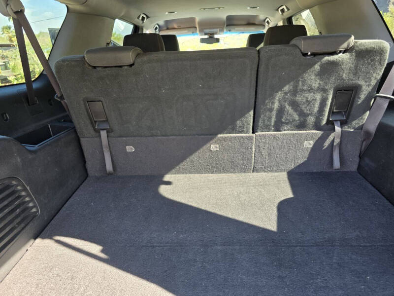 2017 GMC Yukon XL SLE