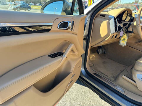 2011 Porsche Cayenne S