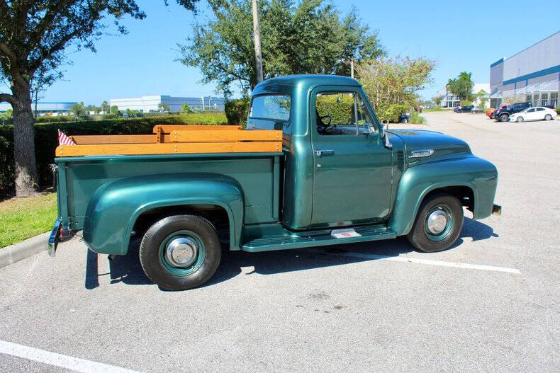 1953 Ford F-100