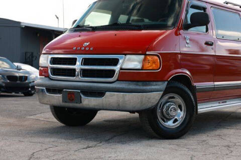 2000 Dodge Ram Van 3500 Maxi