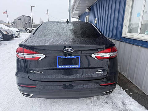 2020 Ford Fusion SE