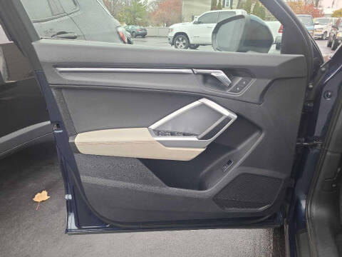 2020 Audi Q3 quattro Premium Plus 45 TFSI