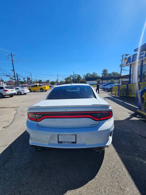 2018 Dodge Charger null photo 5