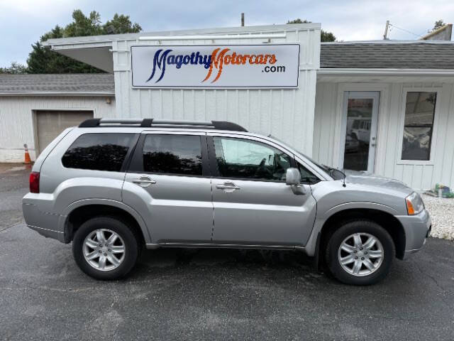 2011 Mitsubishi Endeavor LS