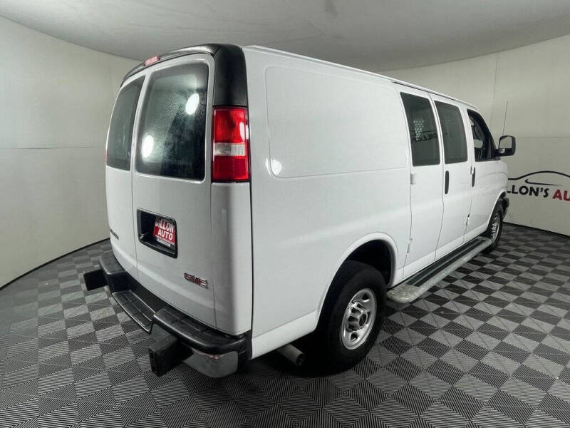 2023 GMC Savana 2500