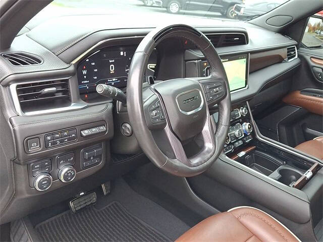 2023 GMC Yukon Denali Ultimate