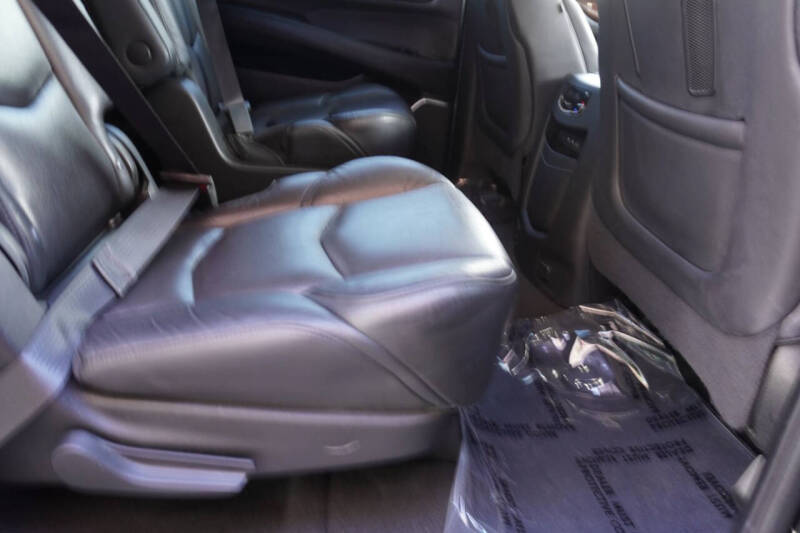 2020 Cadillac Escalade ESV Luxury