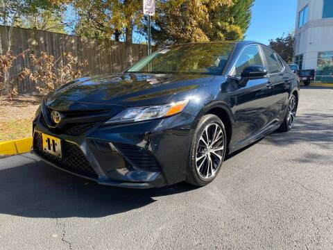 2018 Toyota Camry for sale at Super Bee Auto in Chantilly VA