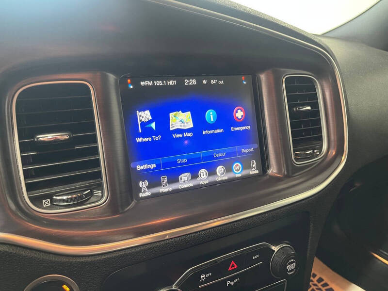 2016 Dodge Charger SE