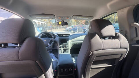 2016 Chevrolet Traverse LS