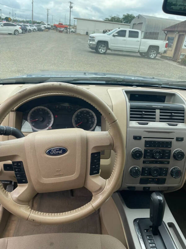 2009 Ford Escape XLT