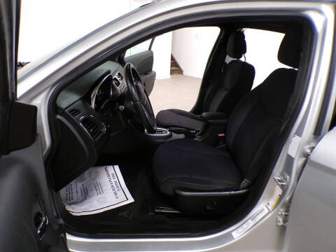 2012 Chrysler 200 Touring